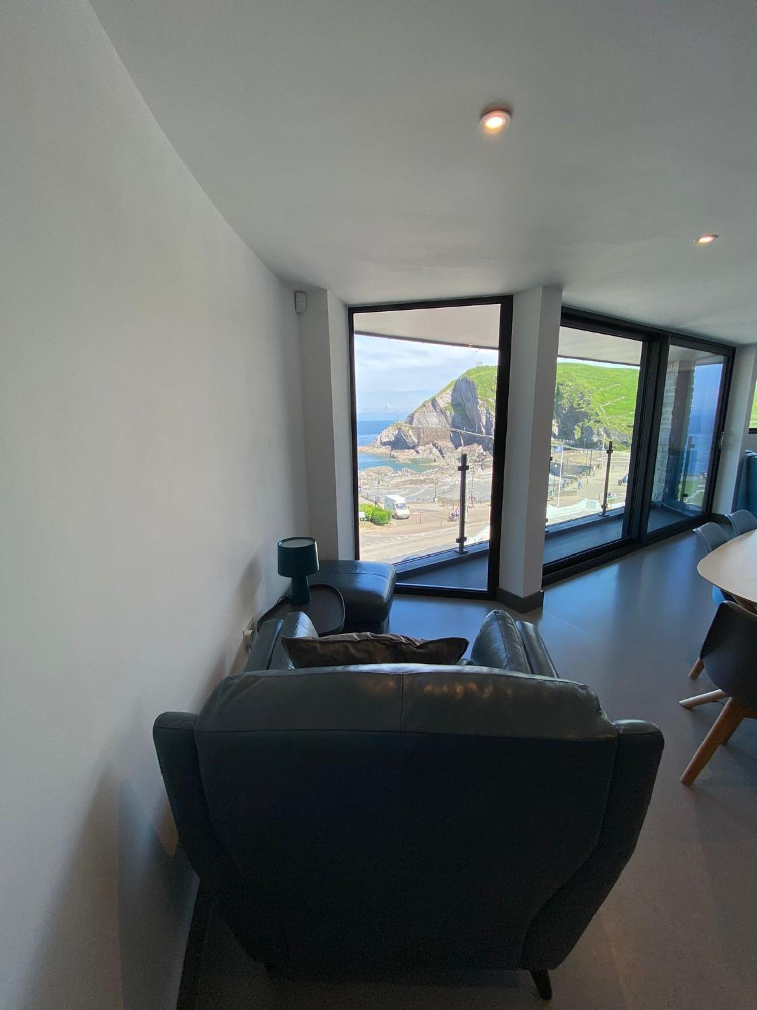 4 The View Apartments Ilfracombe - Seafront, Parking, Lift, Ev Dış mekan fotoğraf